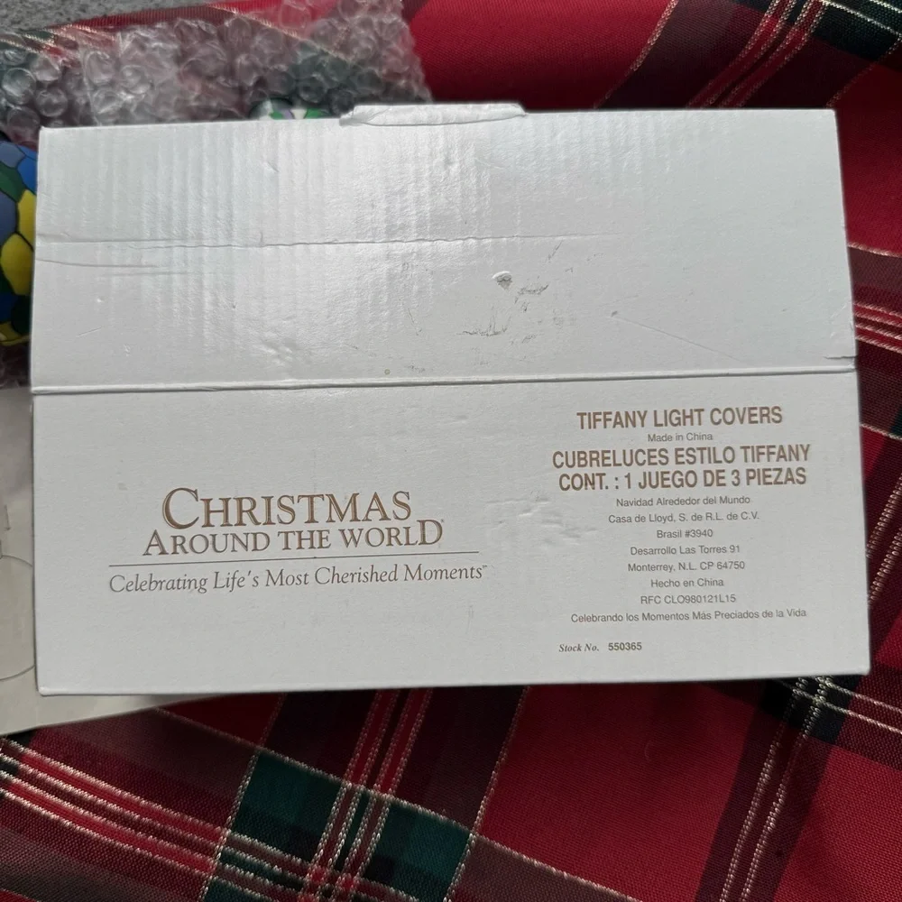 Christmas Around The World - Tiffany Light Covers New In Box